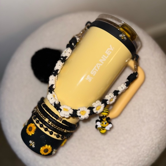 Stanley Yellow Floral Accessory Tumbler - Picture 2 of 4